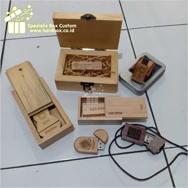 alt Percetakan Packaging Box Hardbox Softbox Paperbag Goodiebag Dus Kemasan Kayu Kulit Custom 56