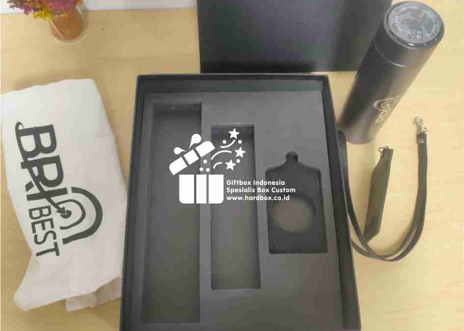 4 Pilihan Box Custom Souvenir Eksklusif