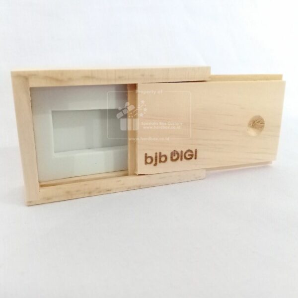 Packaging Box Berbahan Kayu Wooden Box Dengan Logo Laser dan Model Box Geser 3