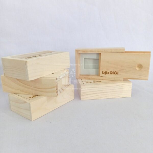 Packaging Box Berbahan Kayu Wooden Box Dengan Logo Laser dan Model Box Geser 9