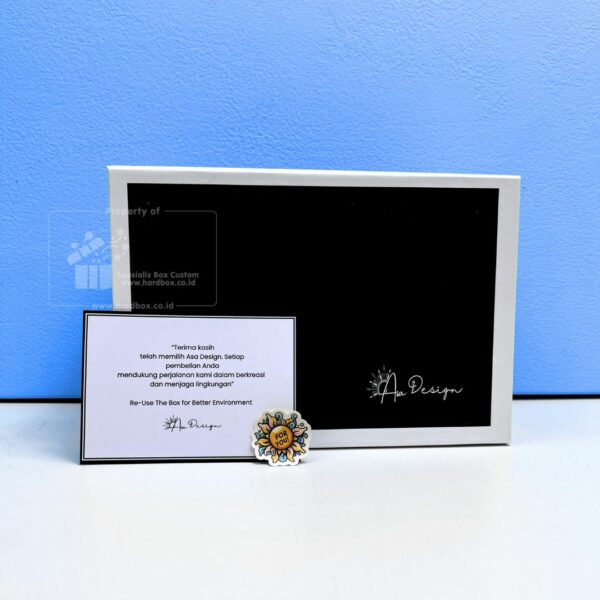 Packaging Hardbox Dengan Pengunci Magnet Custom (5)