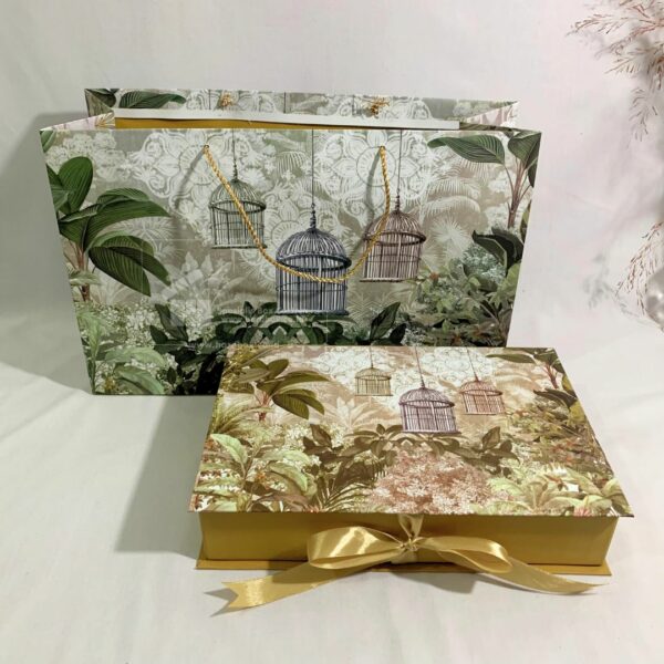 Packaging Berbahan Hardbox Dilengkapi Paperbag Custom 3