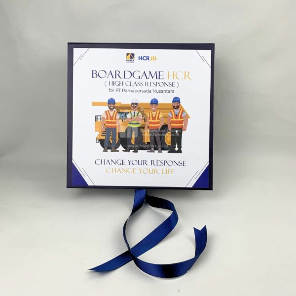 Packaging Hardbox Mekanisme Pembukaan Model Buku Dengan Desain Logo Custom 6